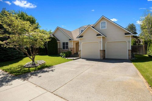 1817 Newhaven Loop, Richland, WA, 99352-7637 | Card Image