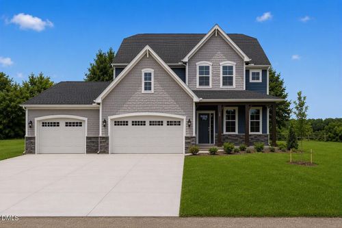 370 Glade Dr, Aberdeen, NC, 28315-1107 | Card Image