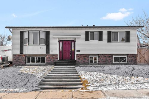 {{alt}} | Card Image