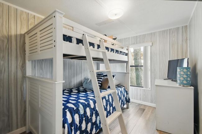 112 8 Th St E, House other with 4 bedrooms, 3 bathrooms and 1 parking in STEINHATCHEE FL | Image 33