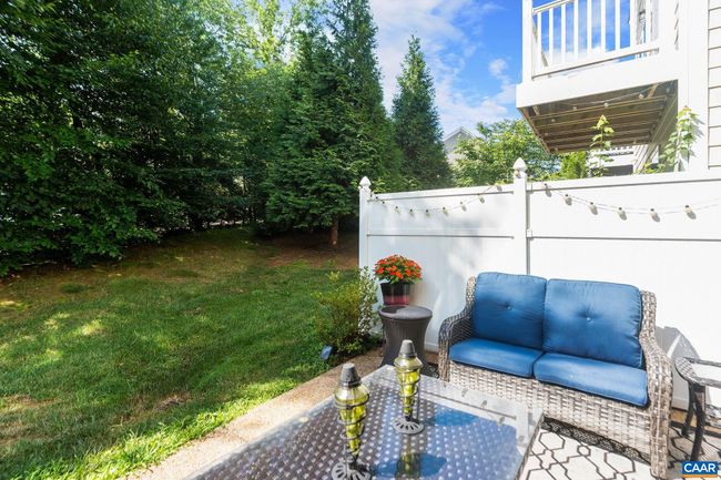 2014 Bethpage Ct, House attached with 4 bedrooms, 4 bathrooms and null parking in CHARLOTTESVILLE VA | Image 31