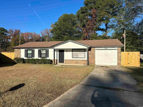 7206 Stevenson Dr, Little Rock, AR, 72209-8200 | Card Image