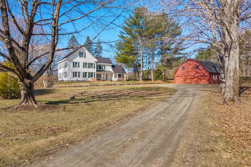 91 W River Road, Waterville, ME, 04901 | Card Image