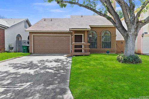 6210 Valley Clf, San Antonio, TX, 78250-5767 | Card Image