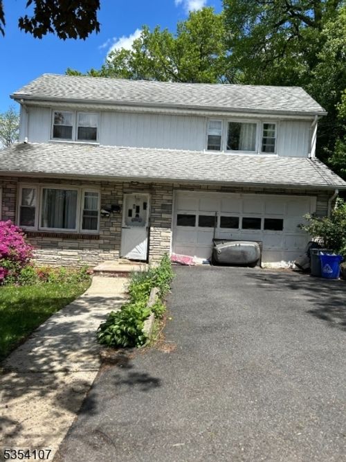 79 Barbara St, Bloomfield, NJ, 07003-4001 | Card Image