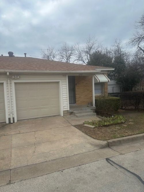 2702 Wayside Ave, Fort Worth, TX, 76110-2217 | Card Image