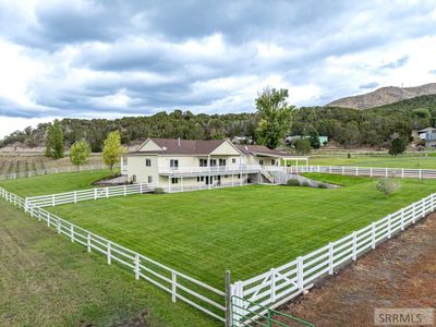 10645 S Dempsey Creek Road, House other with 5 bedrooms, 3 bathrooms and 2 parking in Lava Hot Springs ID | Image 3