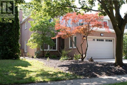 358 Erin St, Oakville, ON, L6H4P9 | Card Image