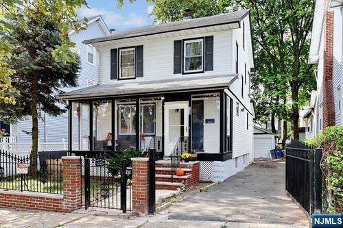 232 Goldsmith Ave, Newark, NJ, 07112-1719 | Card Image