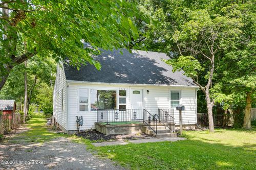 4536 Stonestreet Ave, Louisville, KY, 40216-2610 | Card Image