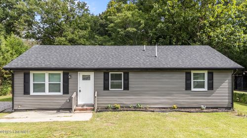 816 Lincoln Dr, Rocky Mount, NC, 27801-7456 | Card Image