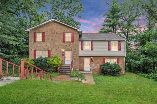 1704-1702 Elbert Dr, Roanoke, VA, 24018 | Card Image