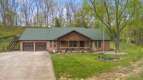 74 Muncy Ln, Ashland, KY, 41102-8370 | Card Image