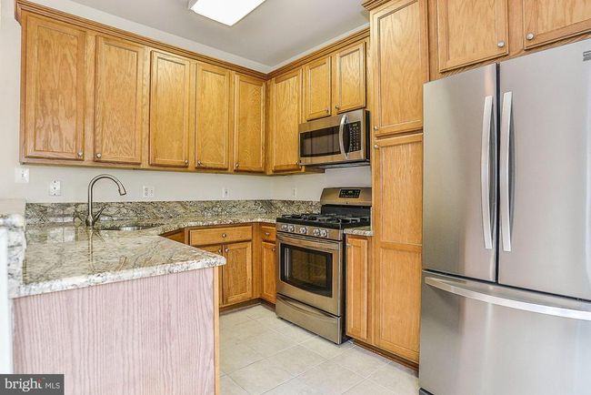 6028 Madison Overlook Ct, Townhouse with 3 bedrooms, 4 bathrooms and null parking in FALLS CHURCH VA | Image 7