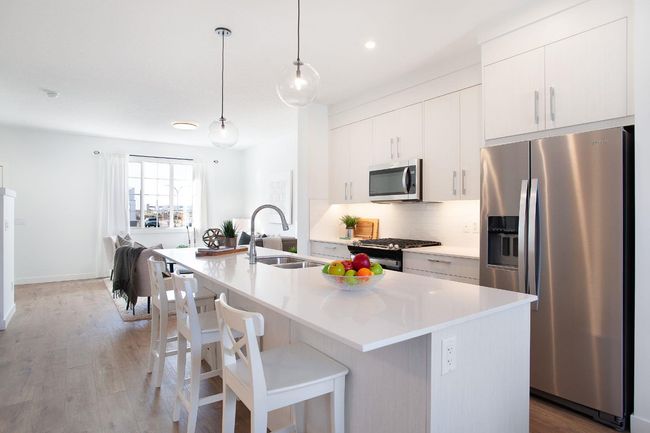 67 Cornerstone Path Ne, Townhouse with 3 bedrooms, 3 bathrooms and 2 parking in Calgary AB | Image 5