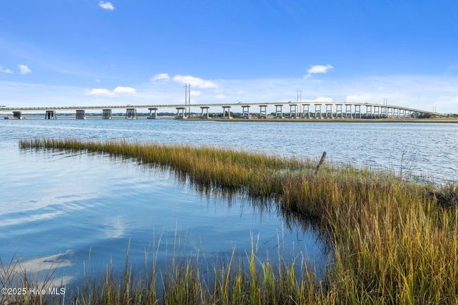 221 Coastline Cir, House other with 4 bedrooms, 3 bathrooms and 2 parking in Cedar Point NC | Image 16