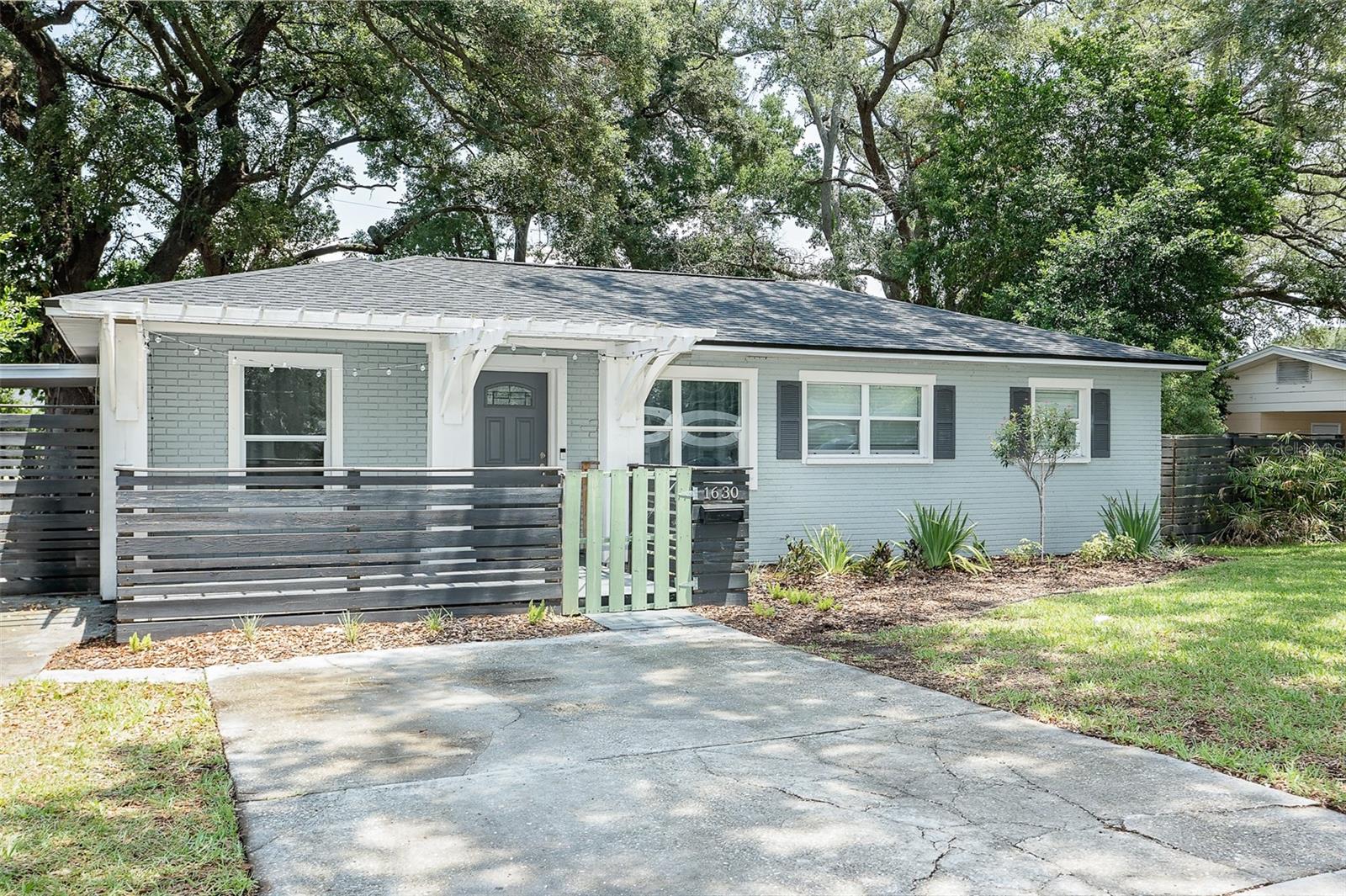 Crystal Lake Dr, Lakeland, FL 33801