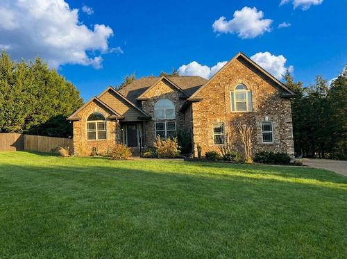 303 Cedar Hollow Ct, Lebanon, TN, 37087-2745 | Card Image