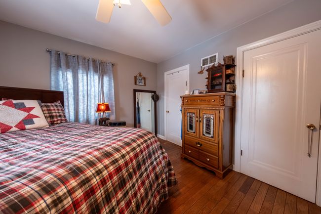 920 Clinton Ave, House other with 3 bedrooms, 2 bathrooms and null parking in Saint Clair MI | Image 18