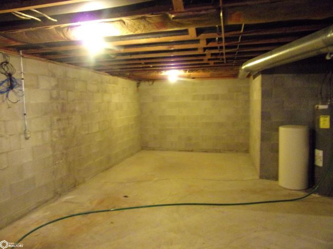 1905 Quint Ave, House other with 3 bedrooms, 2 bathrooms and null parking in Carroll IA | Image 16