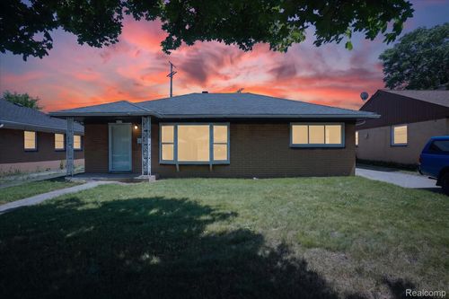 3509 Cherokee Ave, Flint, MI, 48507-1937 | Card Image