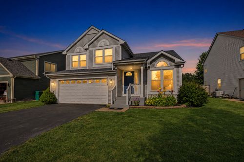 2004 Primrose Dr, Plainfield, IL, 60586-8647 | Card Image
