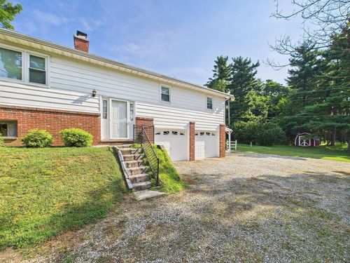 1950 Lancaster Kirkersville Rd Nw, Lancaster, OH, 43130-9134 | Card Image