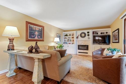 apt-104-35 Nathan Ln N, Plymouth, MN, 55441-6351 | Card Image