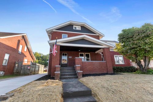 614 Chinn St, Raceland, KY, 41169-1112 | Card Image