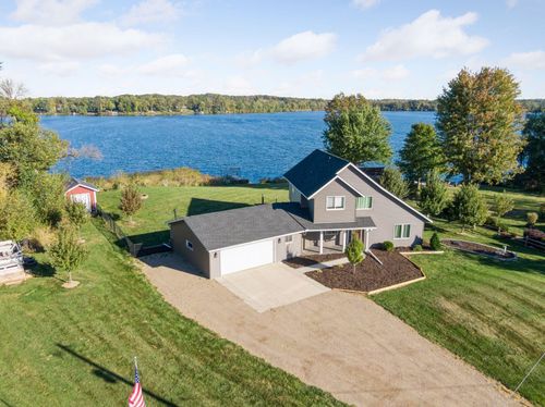 2580 24th St Se, Buffalo, MN, 55313-5357 | Card Image