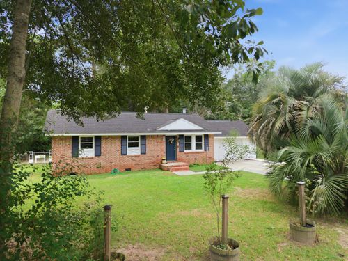 109 E Walnut Circle, Summerville, SC, 29485 | Card Image