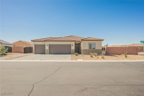 37 Late Harvest Ave, Pahrump, NV, 89060-4206 | Card Image
