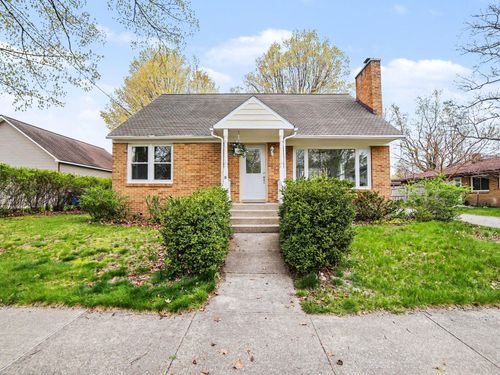 258 3rd St, Pentwater, MI, 49449-5103 | Card Image