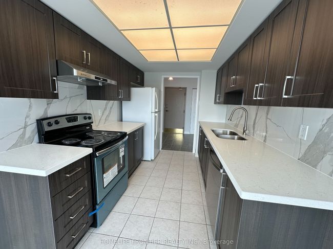 504 - 7825 Bayview Ave, Condo with 2 bedrooms, 2 bathrooms and null parking in Thornhill ON | Image 9