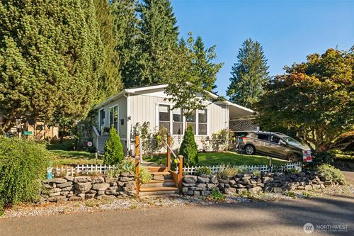 2311 Sunset Ave, Enumclaw, WA, 98022-9243 | Card Image