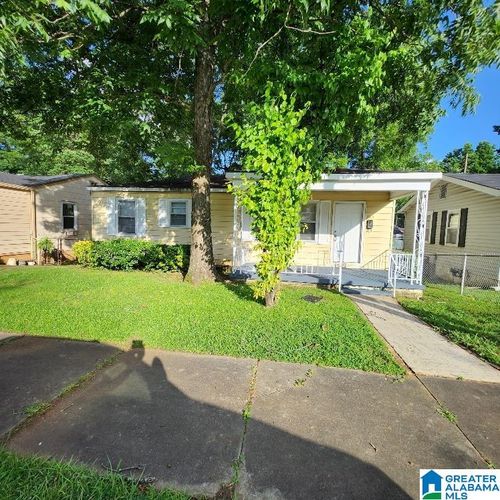 705 Jackson Blvd, TARRANT, AL, 35217-2938 | Card Image