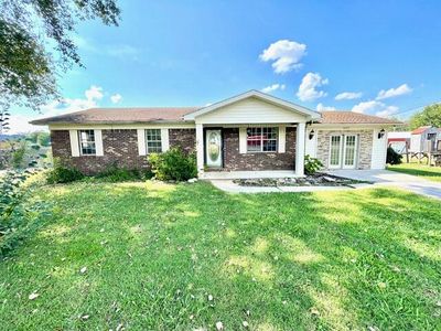 7697 Hwy 90, House other with 3 bedrooms, 1 bathrooms and null parking in Monticello KY | Image 1