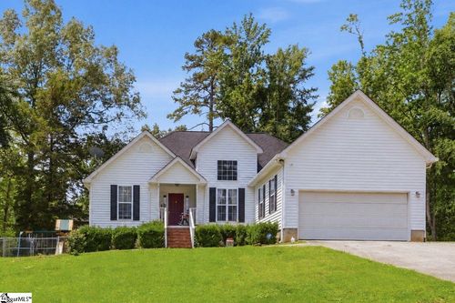 103 Pine Bark Ln, Greenwood, SC, 29649-8940 | Card Image