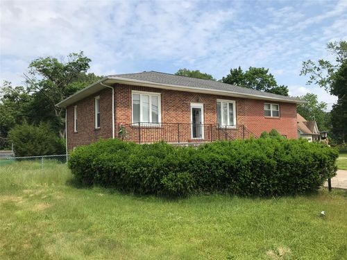 514 Sweet Hollow Rd, Melville, NY, 11747-2008 | Card Image