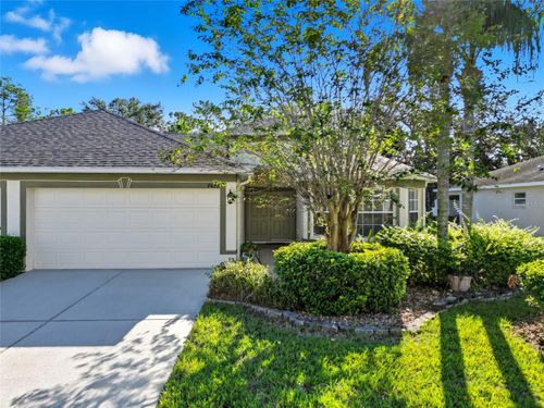 9427 Rolling Cir, San Antonio, FL, 33576-4652 | Card Image
