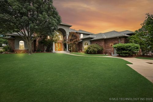 4937 92nd St, Tulsa, OK, 74137-4023 | Card Image
