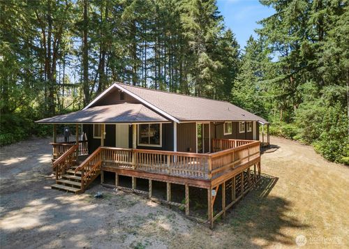 3007 Creviston Rd Sw, Lakebay, WA, 98349-9002 | Card Image