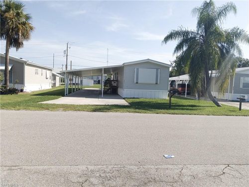 231 Palm Ave Nw, Moore Haven, FL, 33471-2712 | Card Image