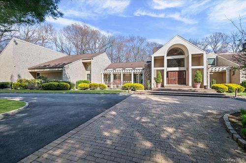 45 Coves Run, Syosset, NY, 11791-1008 | Card Image