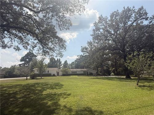 203 Flowers Rd, Pineville, LA, 71360-3707 | Card Image