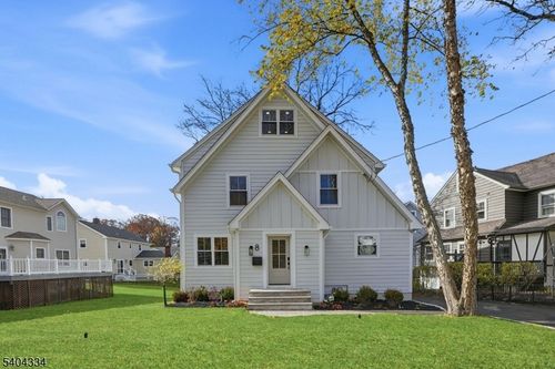 8 Mountainview Rd, Millburn, NJ, 07041-1504 | Card Image