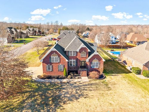 879 Iron Wood Cir, Clarksville, TN, 37043-5531 | Card Image