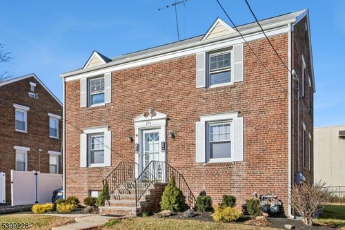 234 Willow Ave, Garwood, NJ, 07027-1327 | Card Image