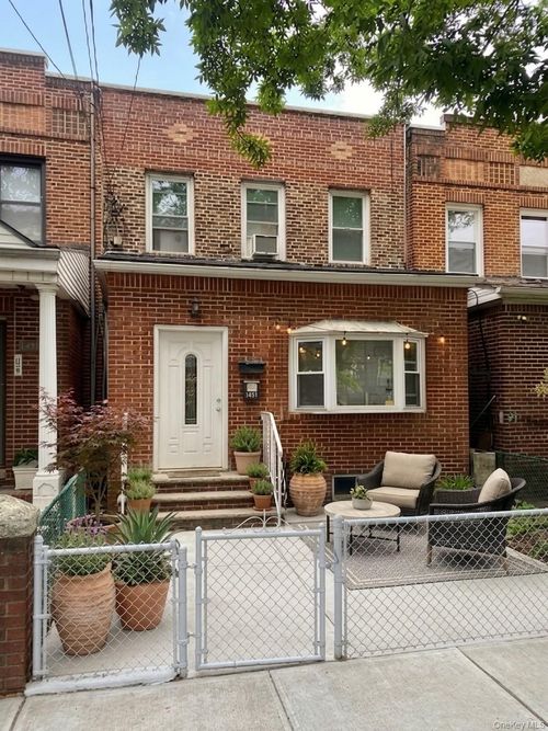 22-48 43rd St, Astoria, NY, 11105-1426 | Card Image