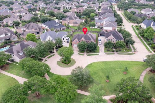 1811 Cambria Ln, Sugar Land, TX, 77479-5766 | Card Image